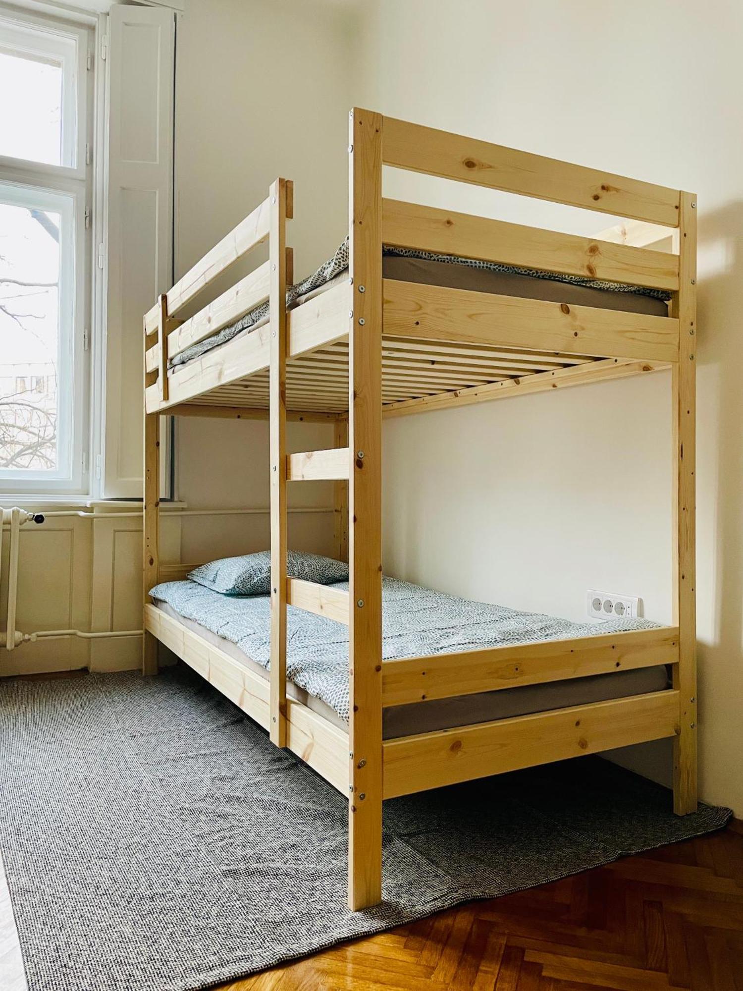 Hostel Green World Újvidék Kültér fotó